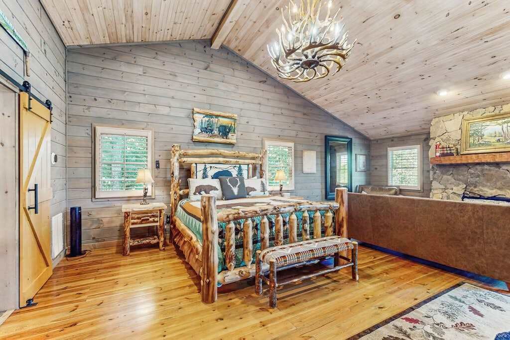 Photo of Bedroom in Necowa Cove