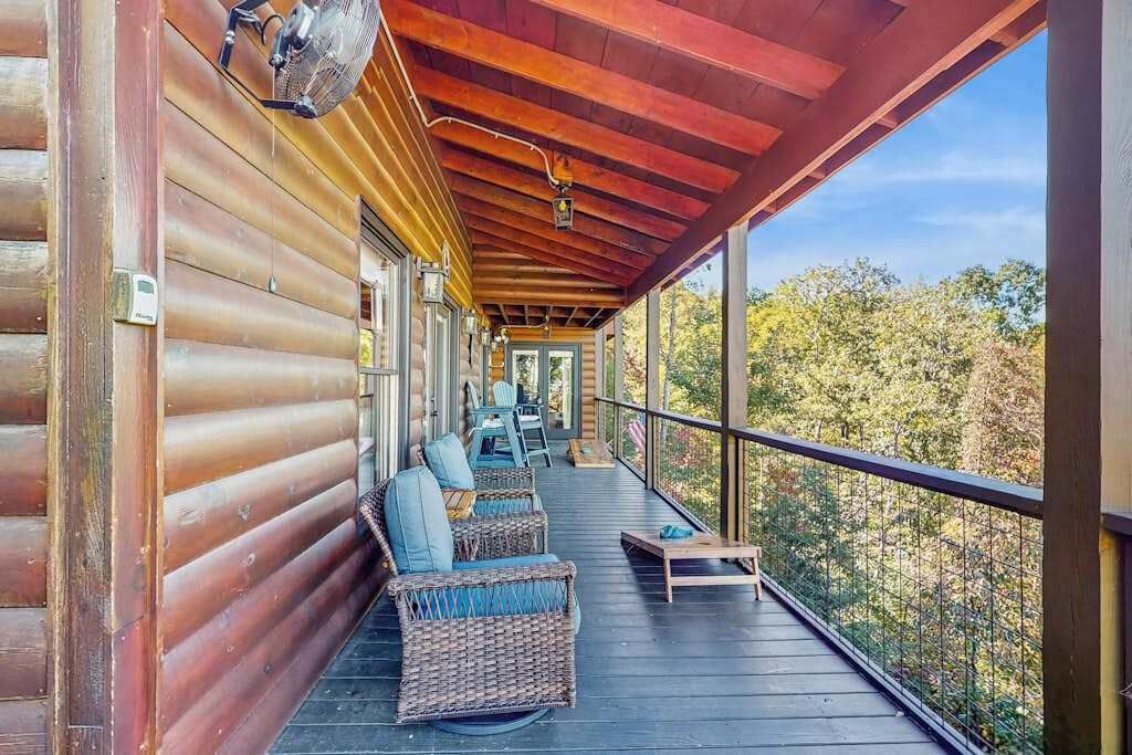 Photo of Patio Balcony in Necowa Cove