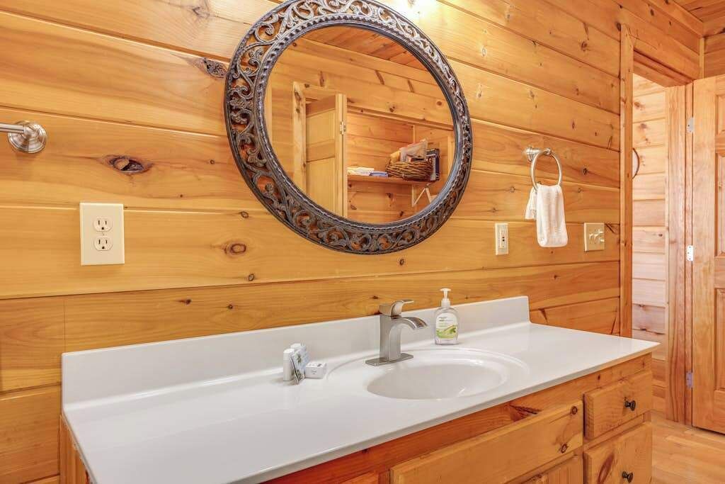 Photo of Bathroom in Necowa Cove