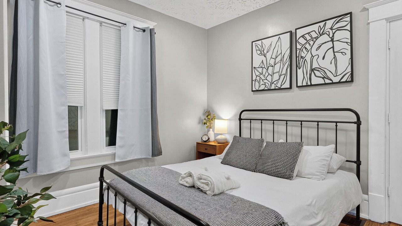 Photo of Bedroom in Franklin Park