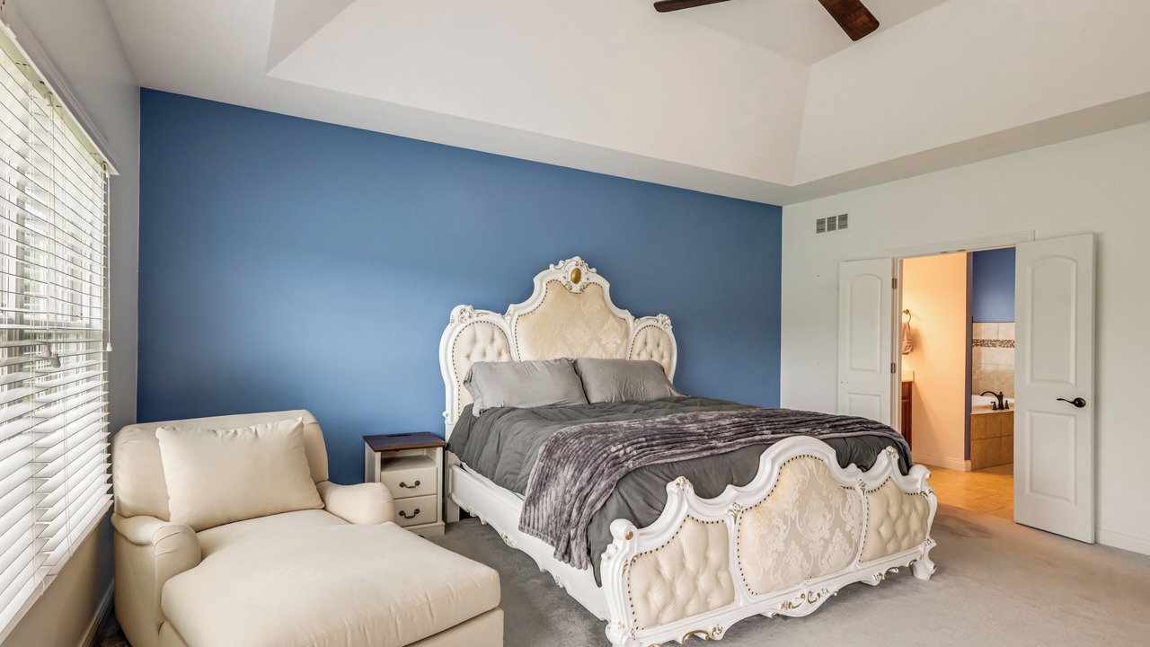 Photo of Bedroom in Five Points