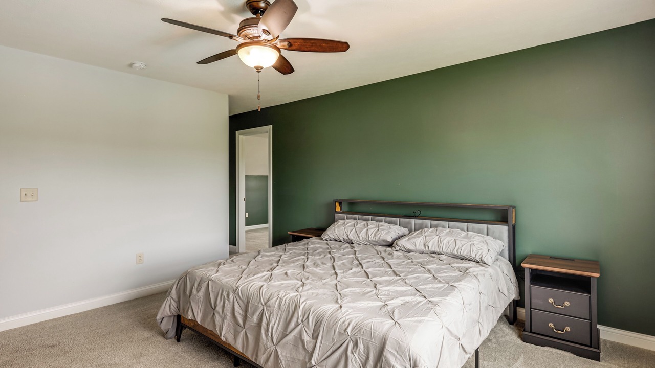 Photo of Bedroom in Five Points