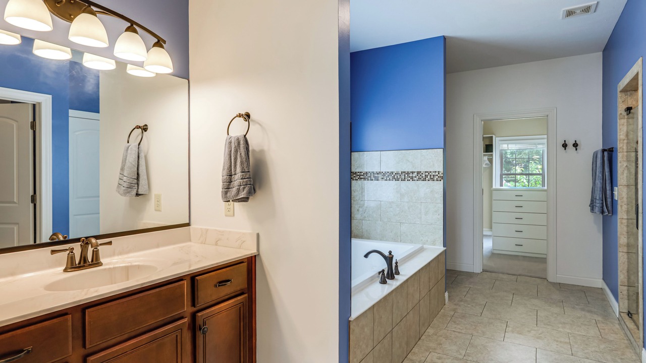 Photo of Bathroom in Five Points