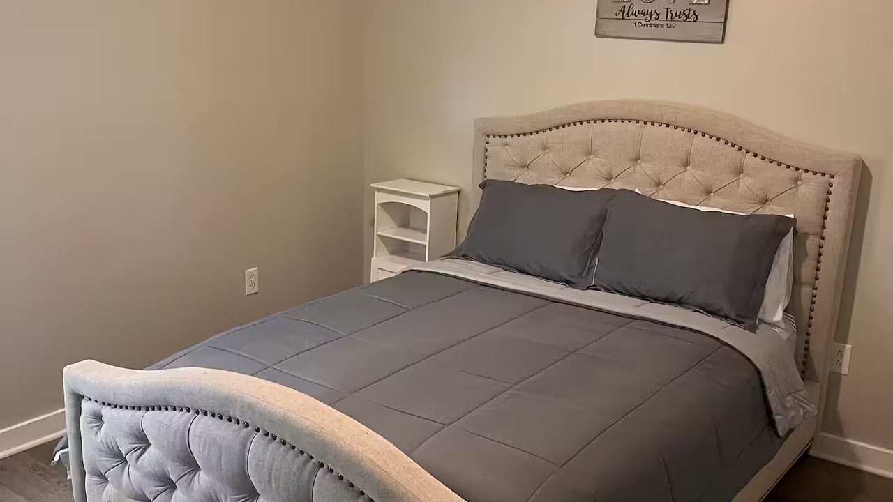 Photo of Bedroom in Murfreesboro