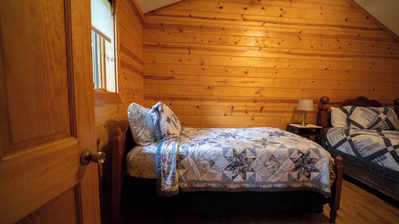 Photo of Bedroom in Farmdale