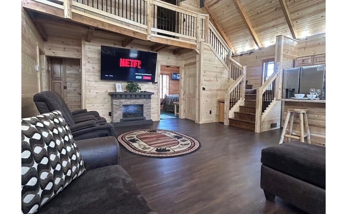 Photo of Livingroom in Elkins