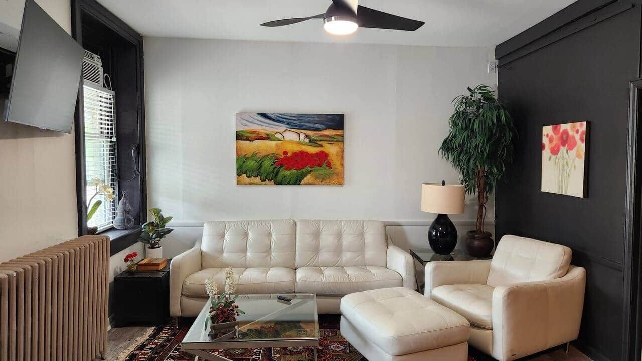 Photo of Livingroom in Mount Vernon