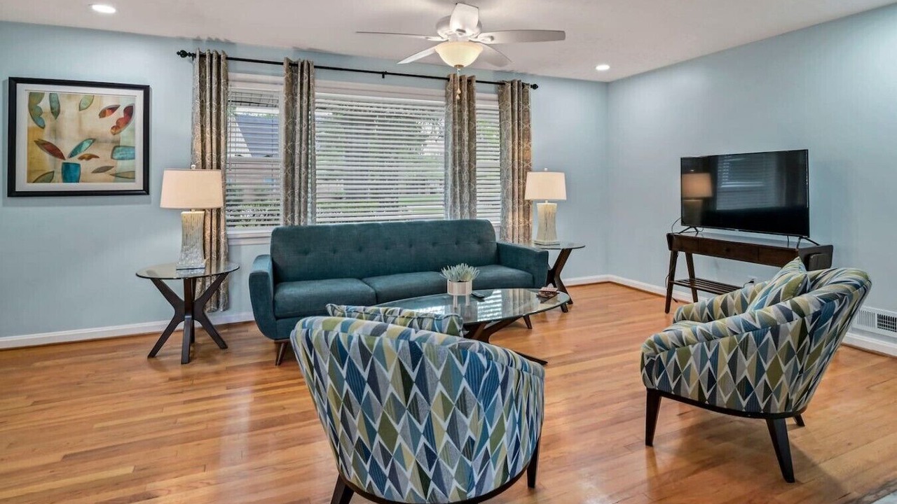 Photo of Livingroom in Cayce
