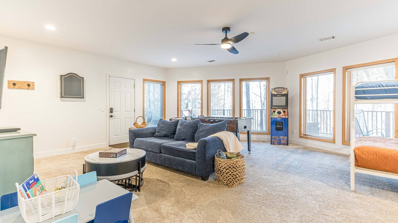 Photo of Livingroom in Helen