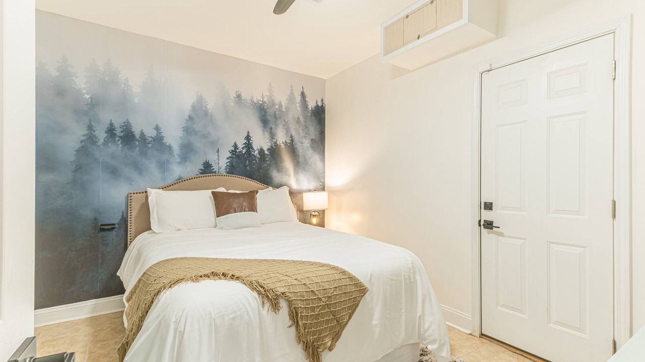 Photo of Bedroom in Helen