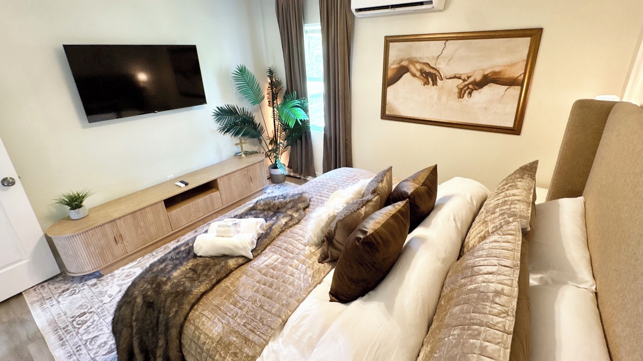 Photo of Bedroom in West Columbus