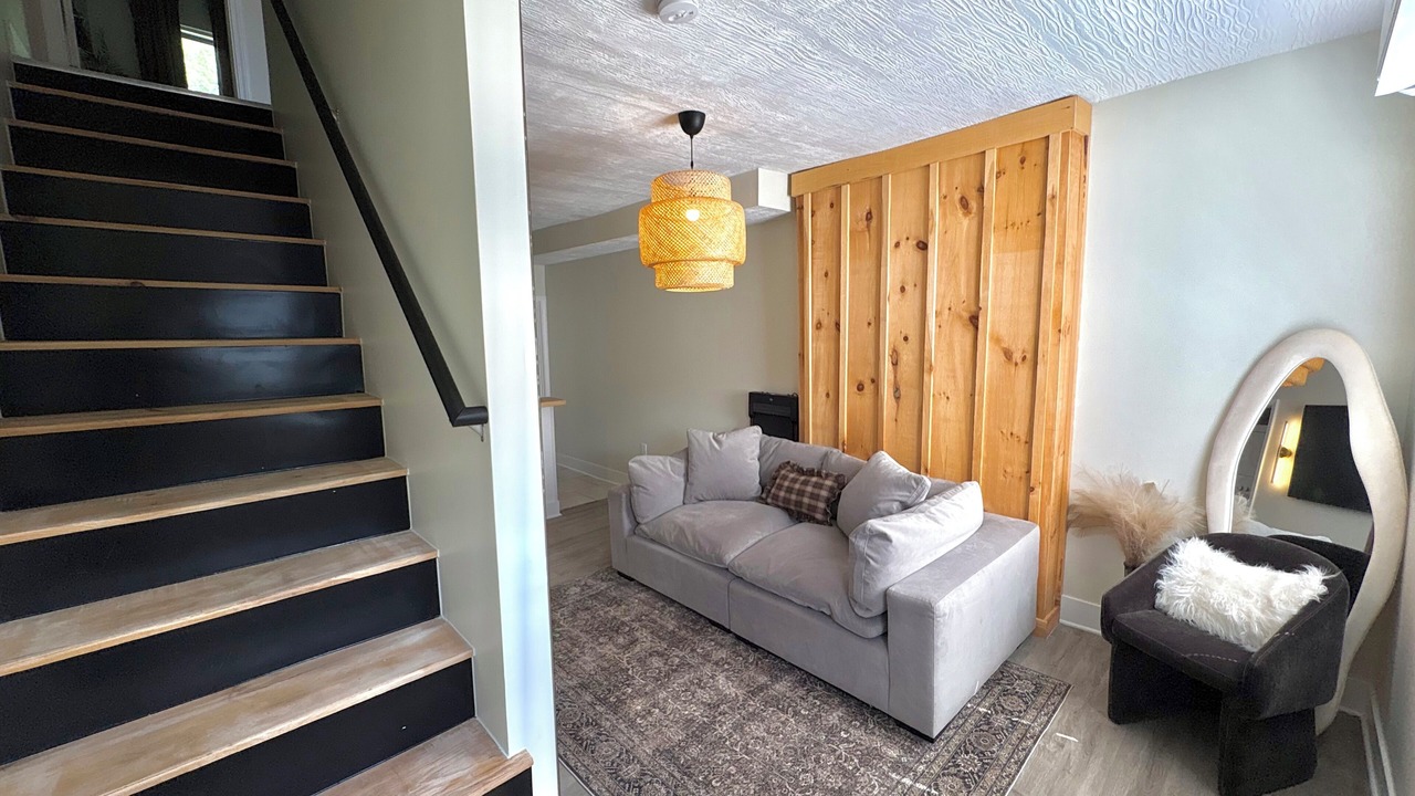 Photo of Livingroom in West Columbus