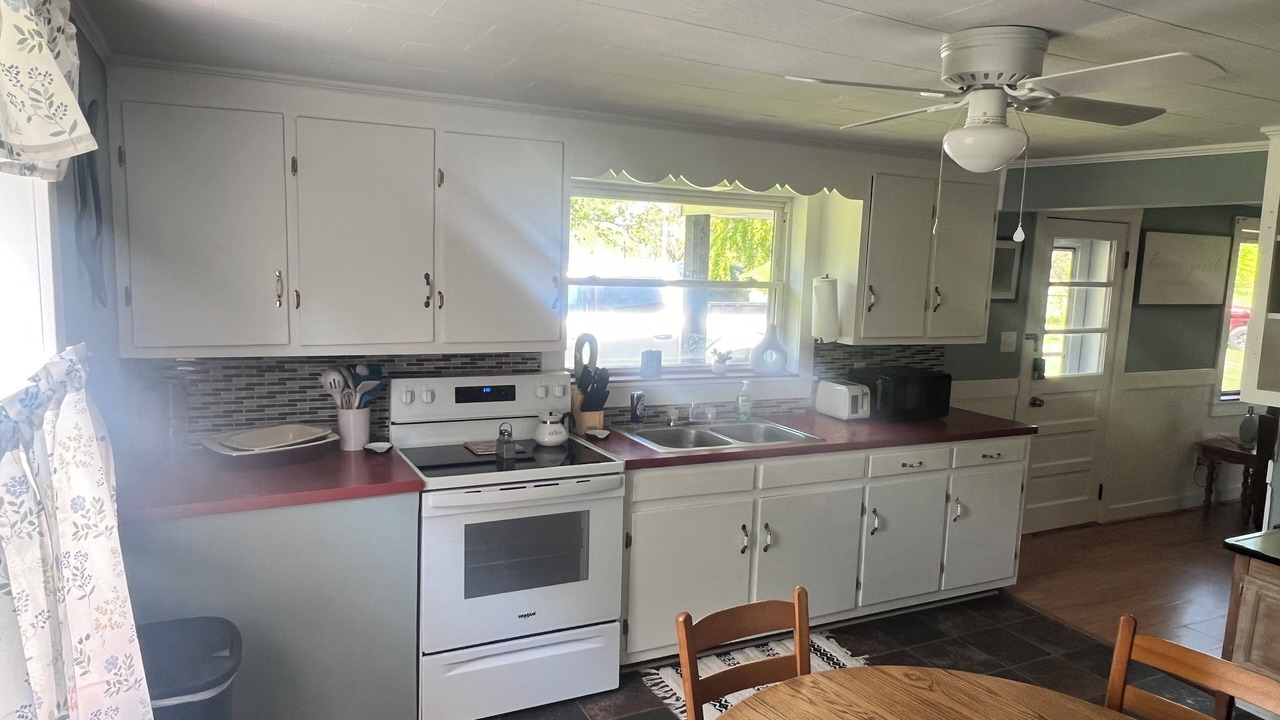 Photo of Kitchen in Elkin