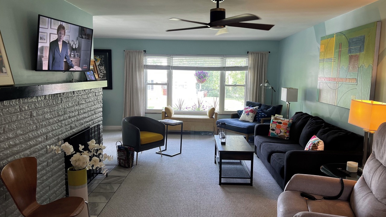 Photo of Livingroom in Latonia