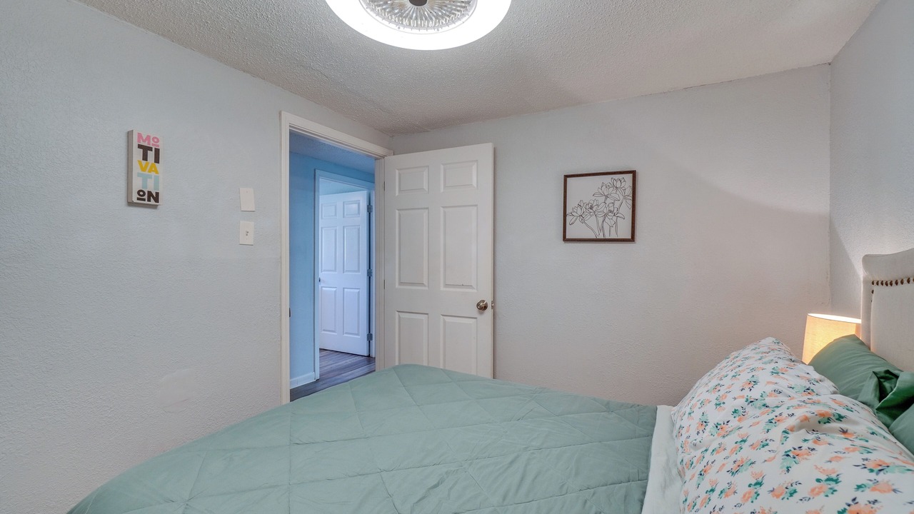 Photo of Bedroom in Knoxville