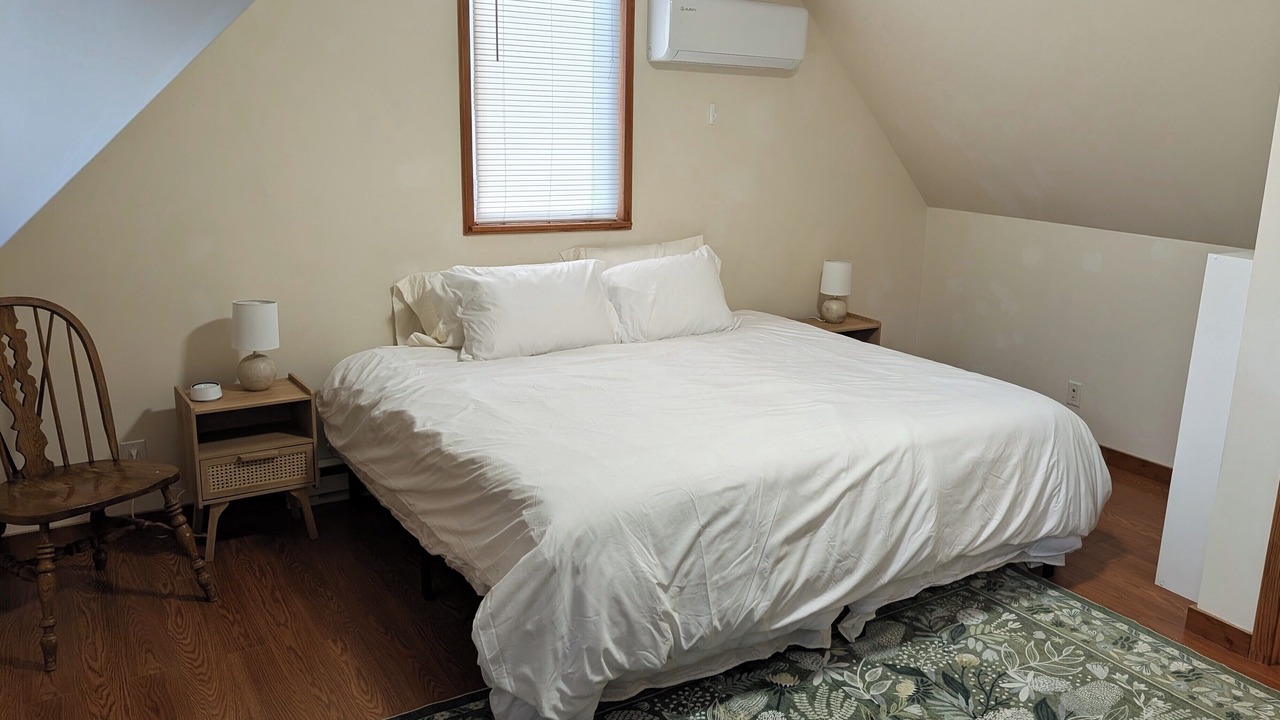 Photo of Bedroom in Marion