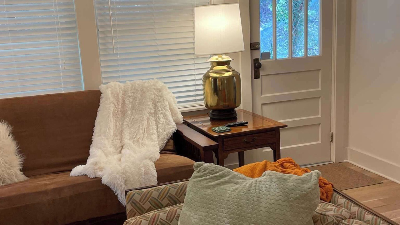 Photo of Livingroom in Weaverville