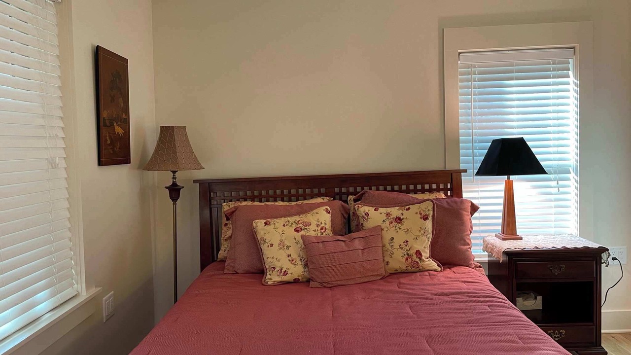 Photo of Bedroom in Weaverville