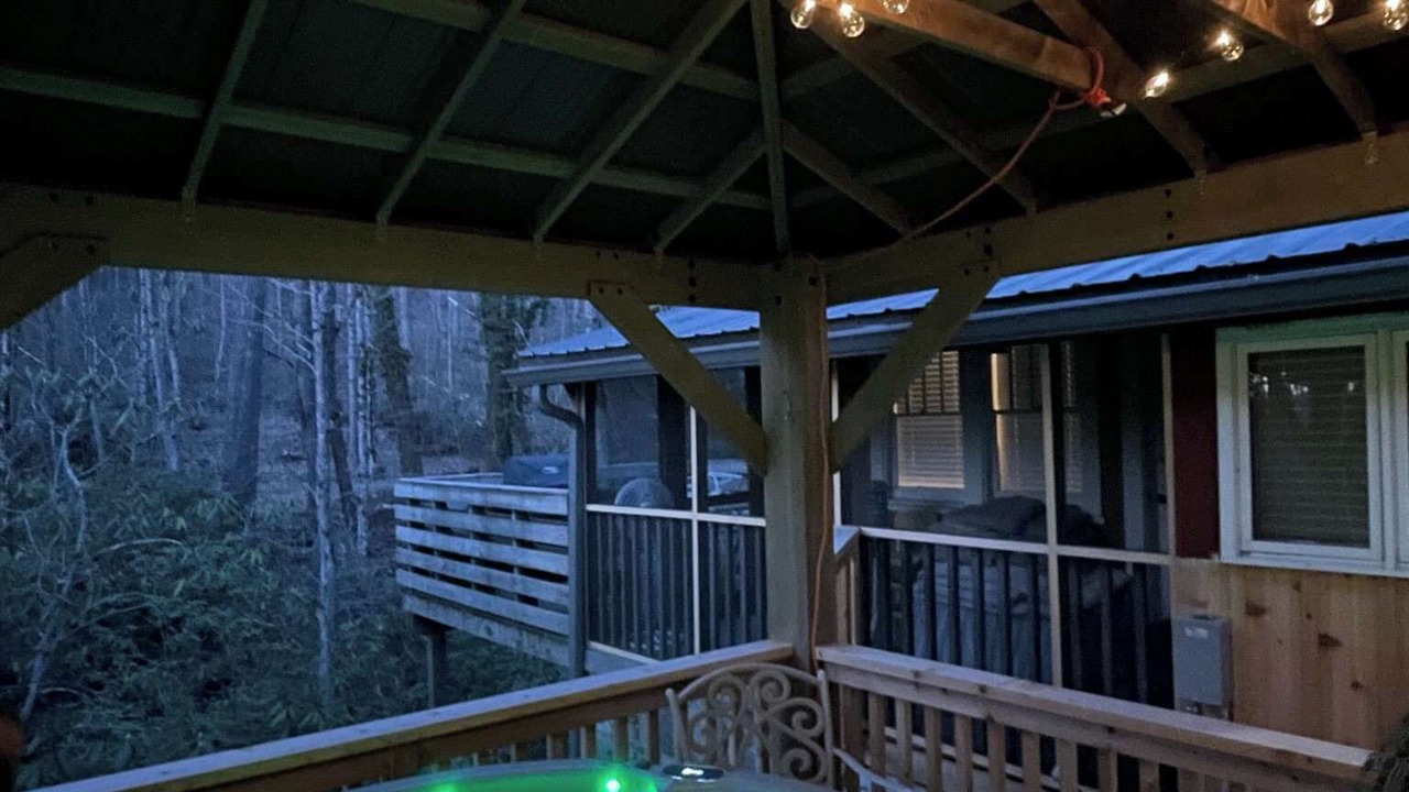 Photo of Outdoor in Weaverville