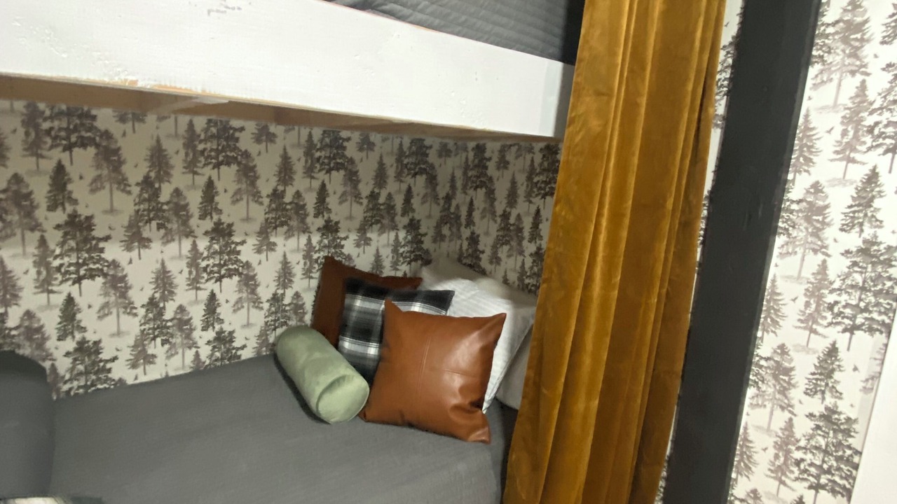 Photo of Bedroom in Mount Vernon