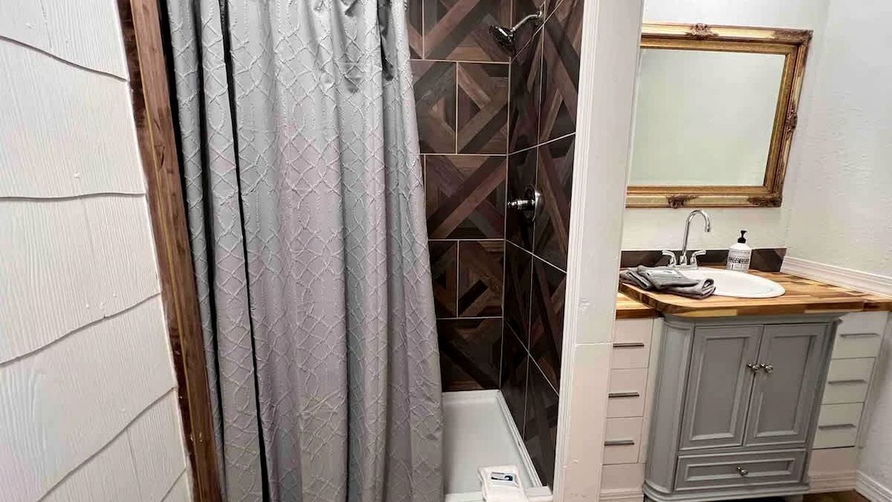 Photo of Bathroom in Columbia