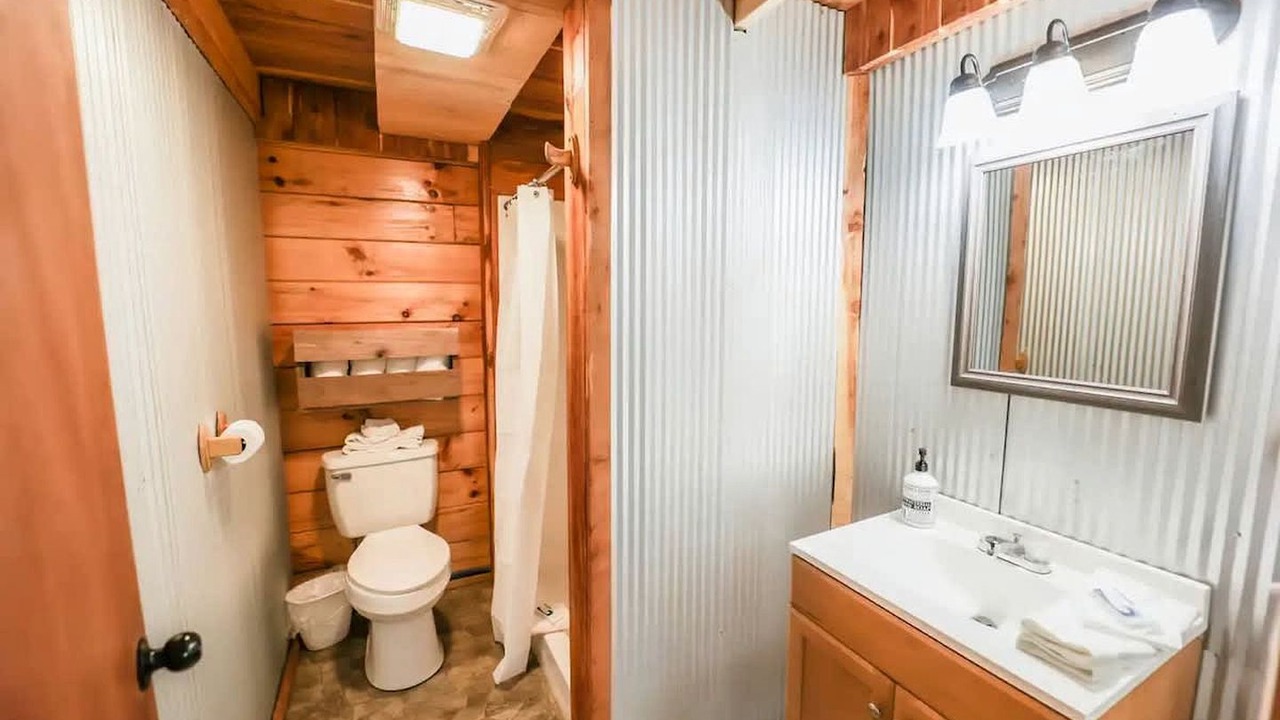 Photo of Bathroom in Columbia