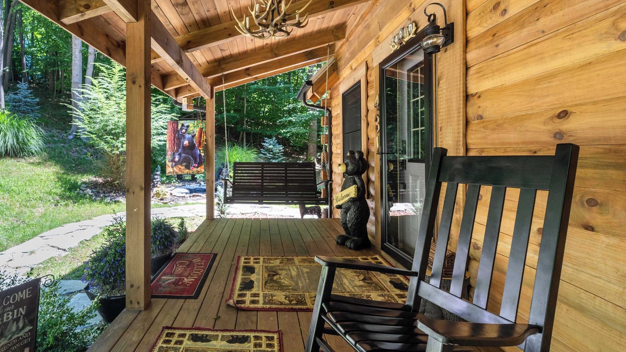 Photo of Patio Balcony in Claypool Hill