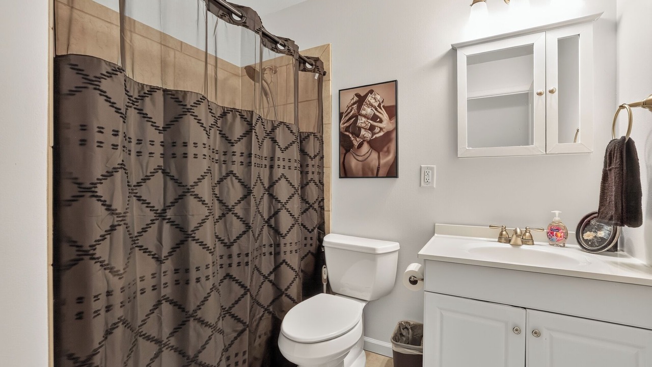 Photo of Bathroom in Grove City