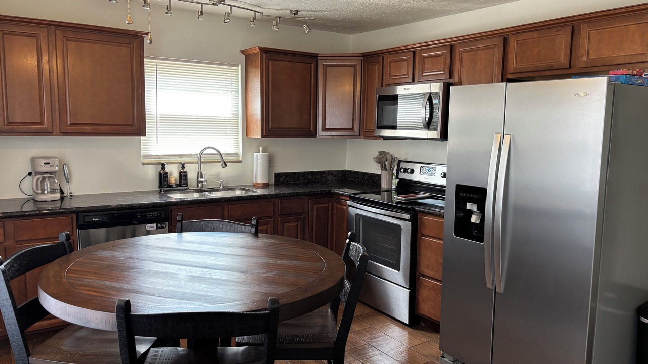 Photo of Kitchen in Grove City