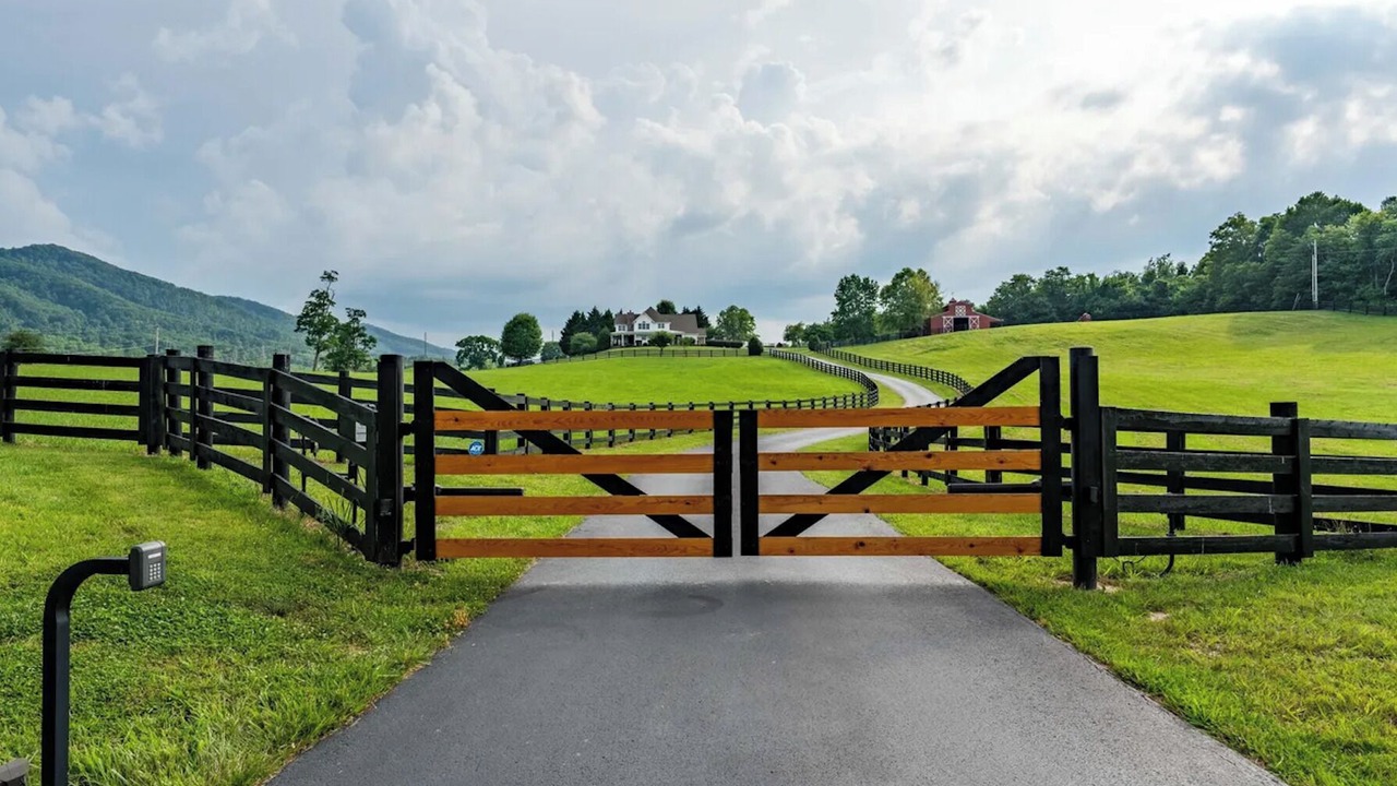 Photo of Outdoor in Johnson City