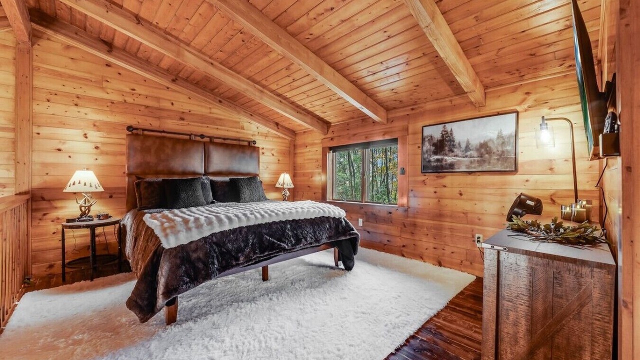 Photo of Bedroom in Bruceton Mills