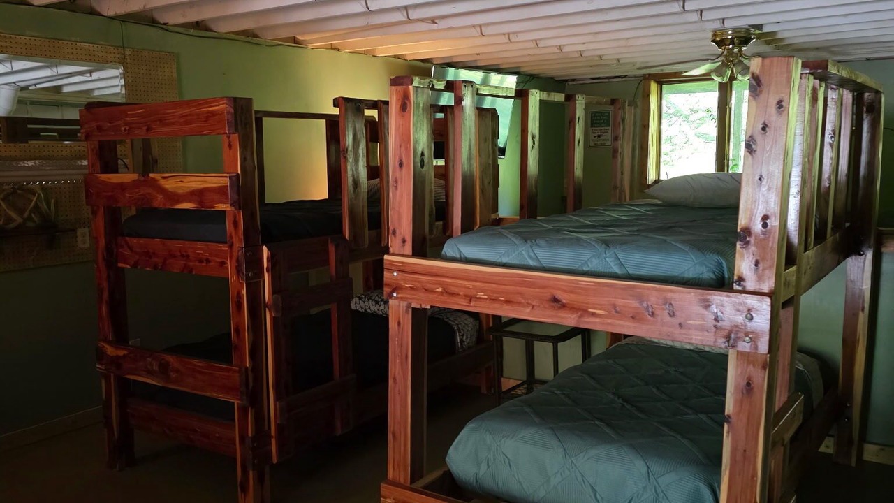 Photo of Bedroom in English