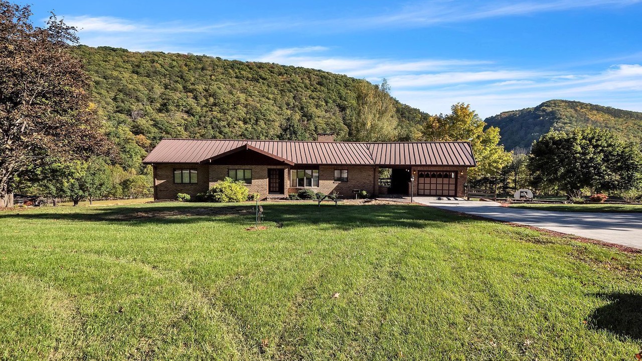 Photo of Outdoor in Cabins