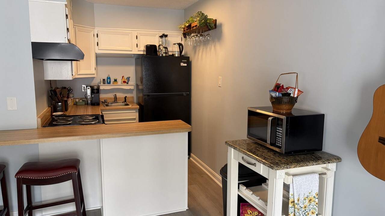 Photo of Kitchen in White Lake