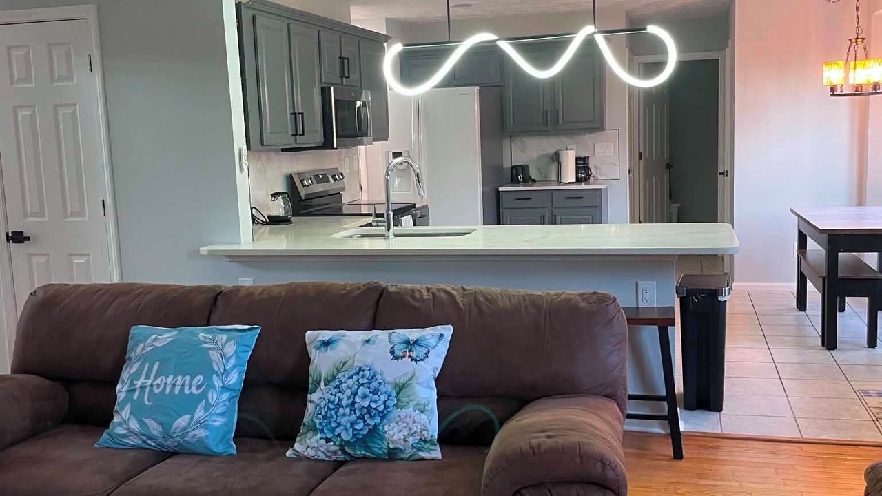 Photo of Livingroom in Grayson