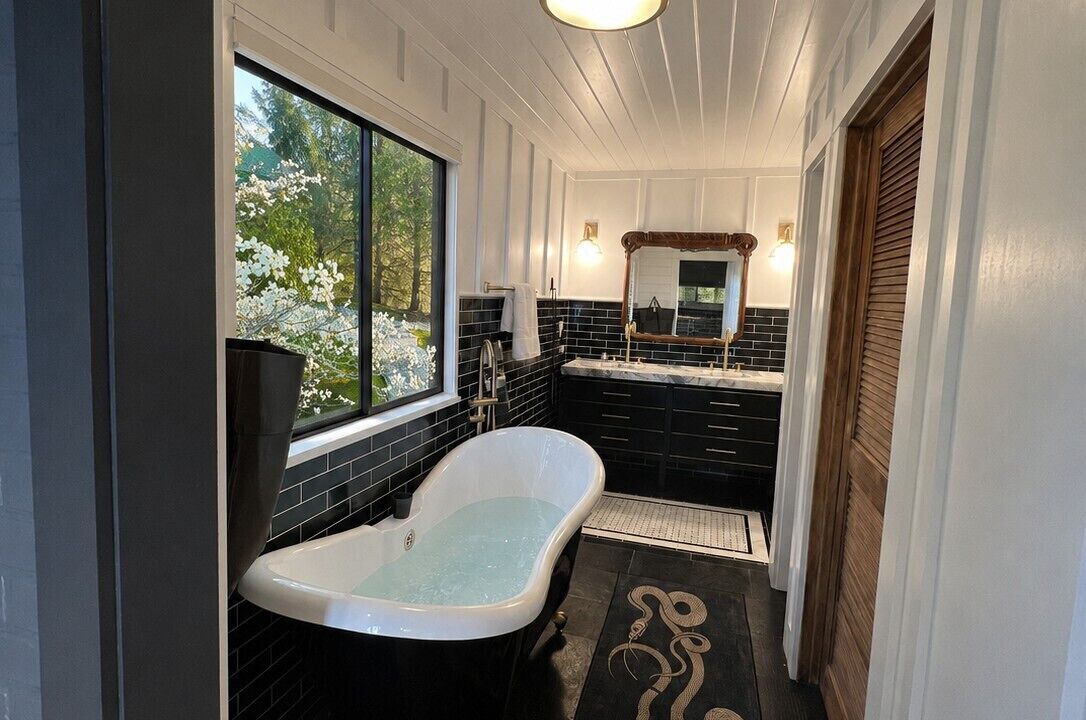 Photo of Bathroom in Scaly Mountain