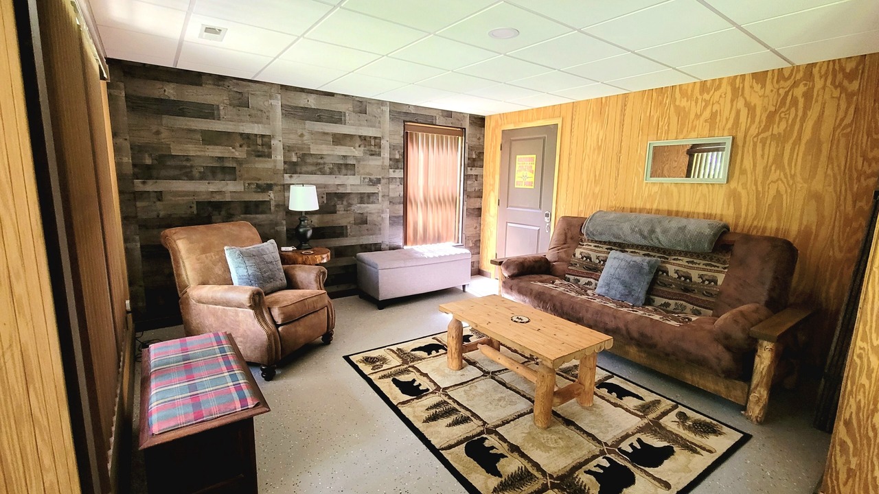 Photo of Livingroom in Hiawassee