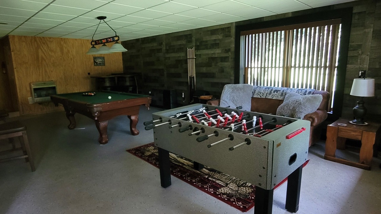 Photo of Bedroom in Hiawassee
