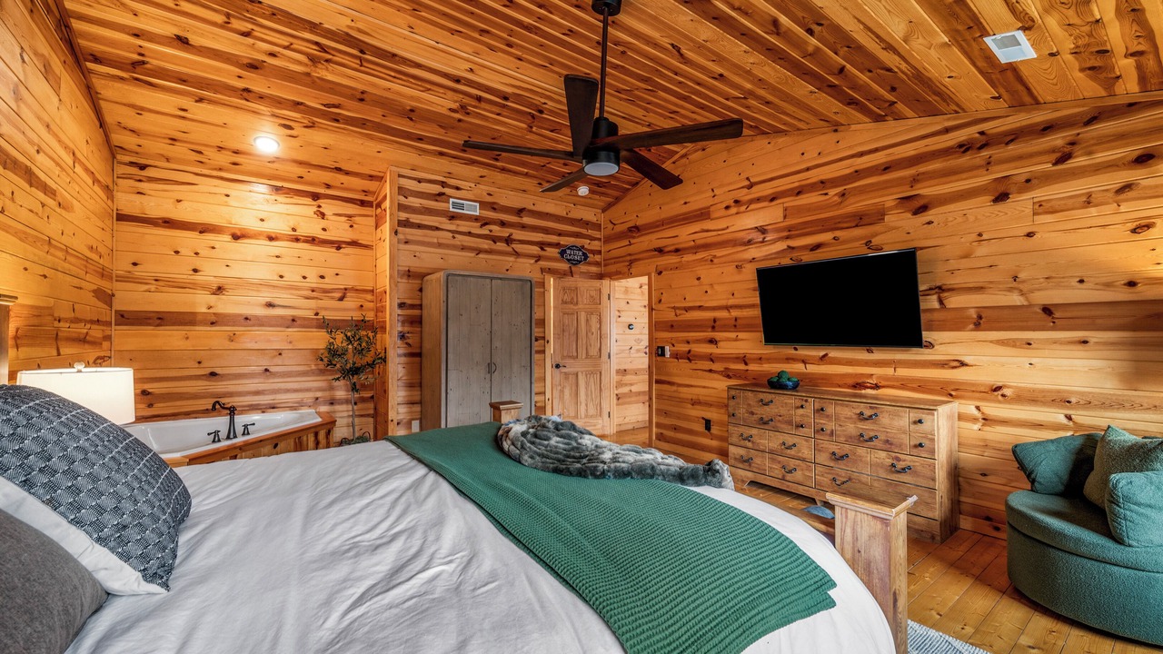 Photo of Bedroom in Chalet Village