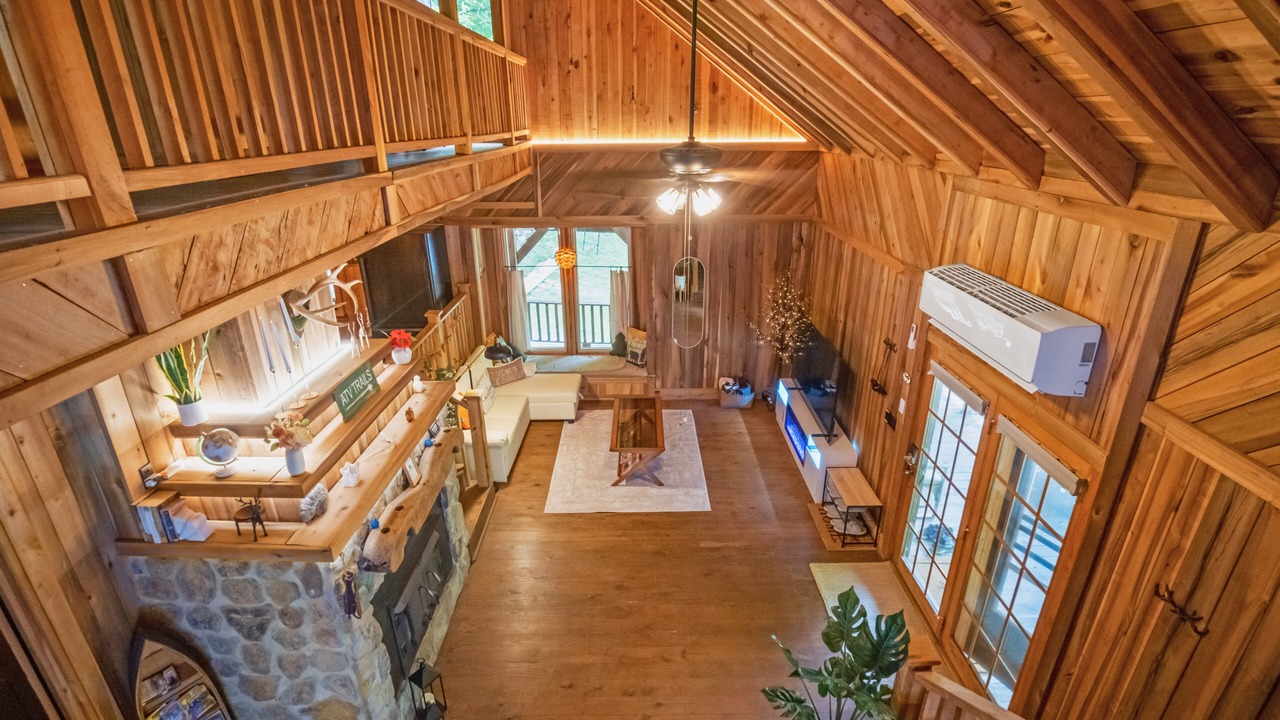 Photo of Others in Ansted