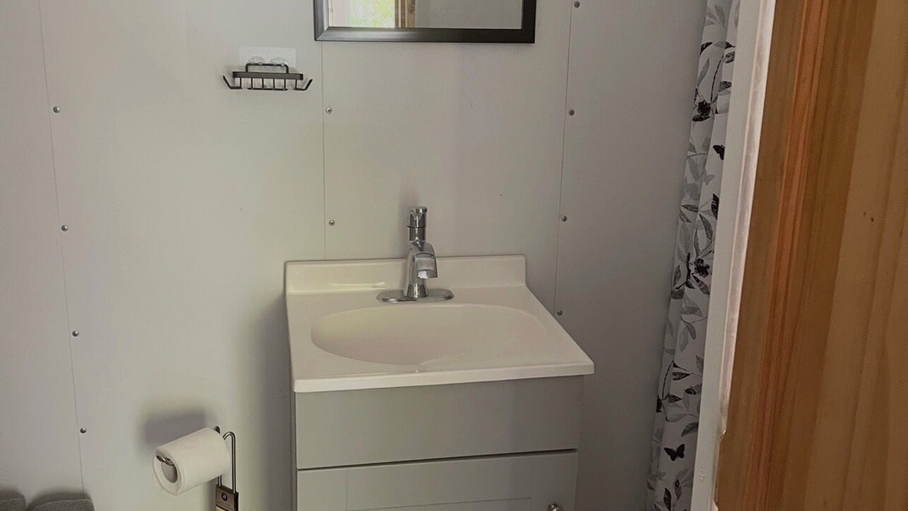 Photo of Bathroom in Dorton