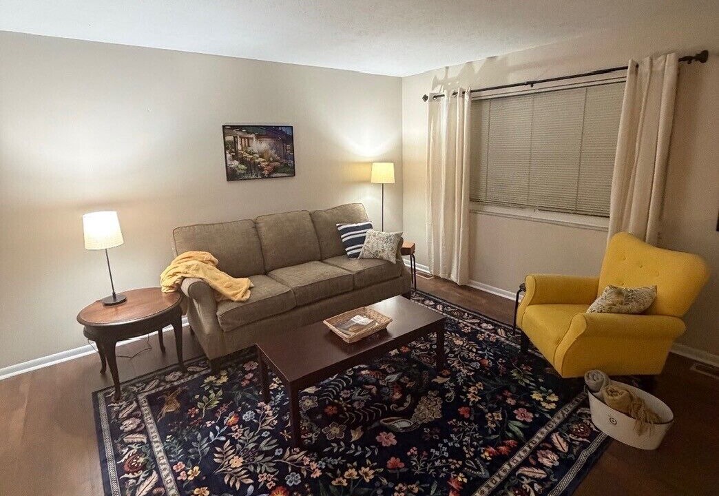 Photo of Livingroom in Spring Hill