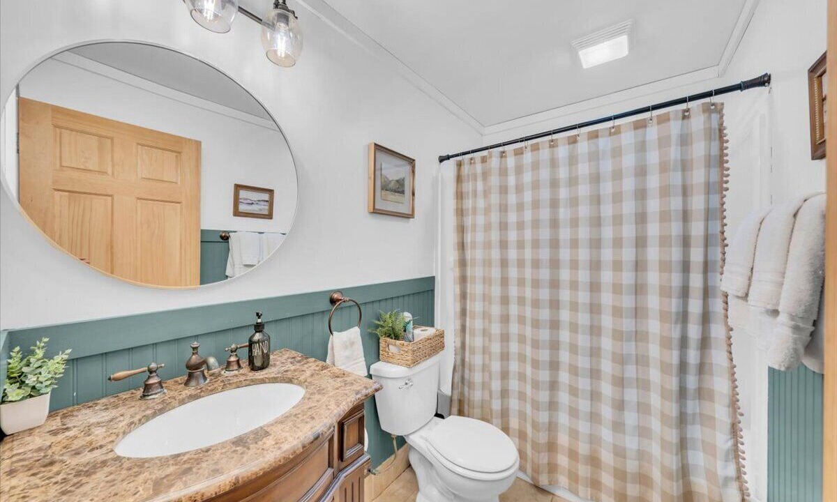 Photo of Bathroom in Monteagle
