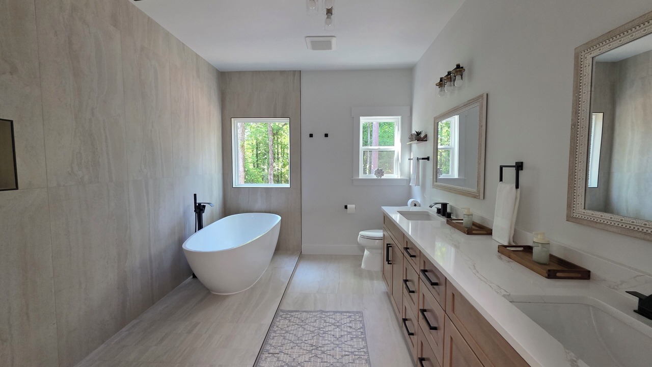 Photo of Bathroom in Dacula