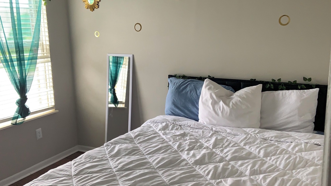 Photo of Bedroom in Canal Winchester