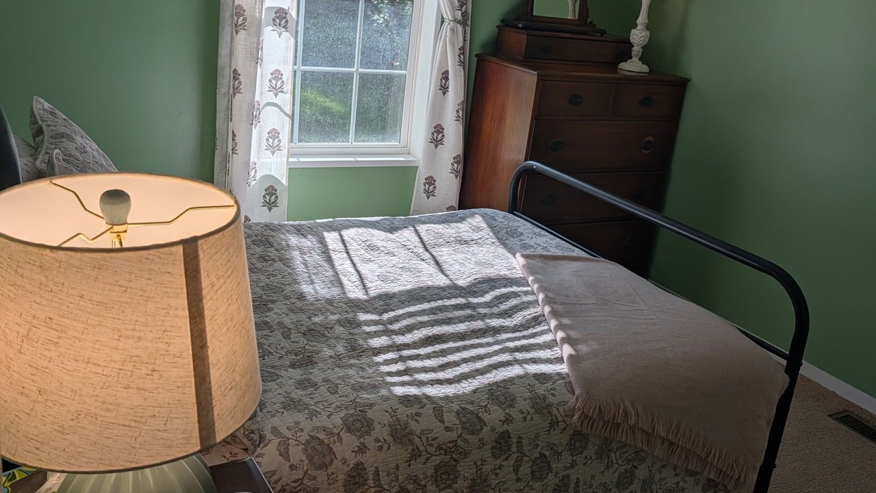 Photo of Bedroom in Summersville