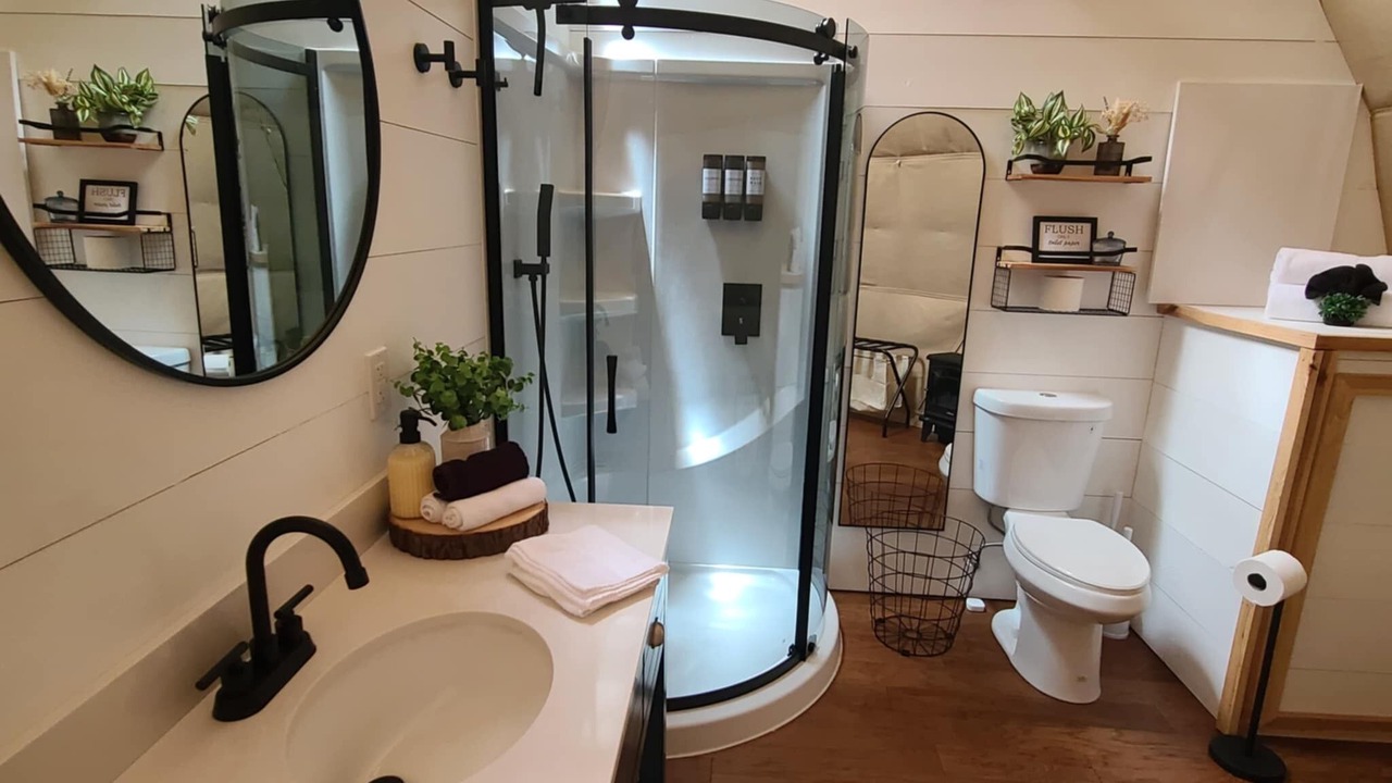 Photo of Bathroom in Forest Hill