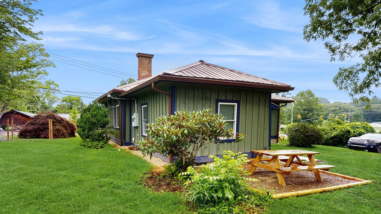 Photo of Outdoor in Horse Shoe