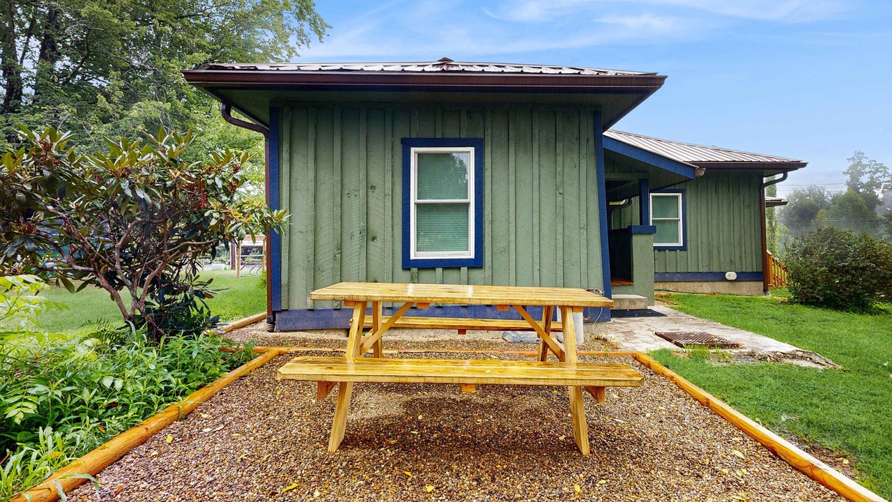 Photo of Outdoor in Horse Shoe
