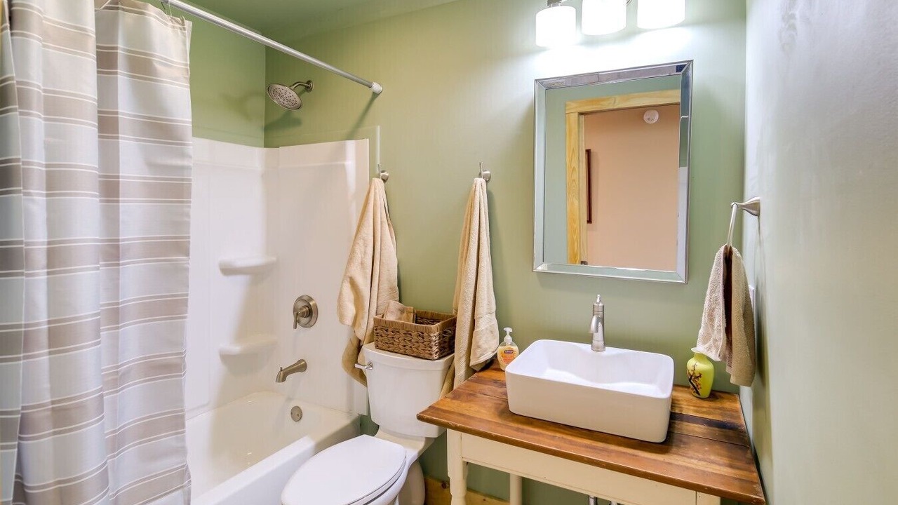 Photo of Bathroom in Wytheville